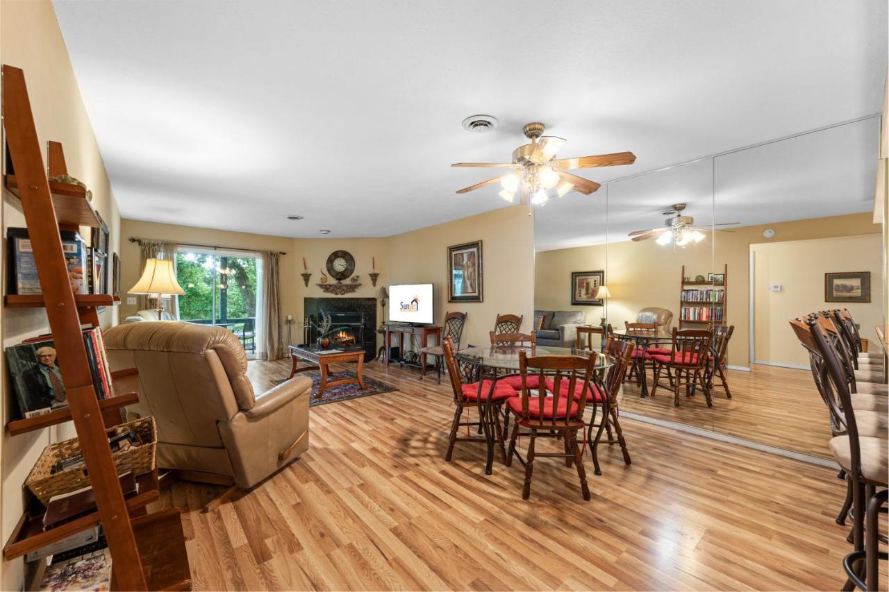 Bluffs Oasis Condo Μπράνσον Εξωτερικό φωτογραφία