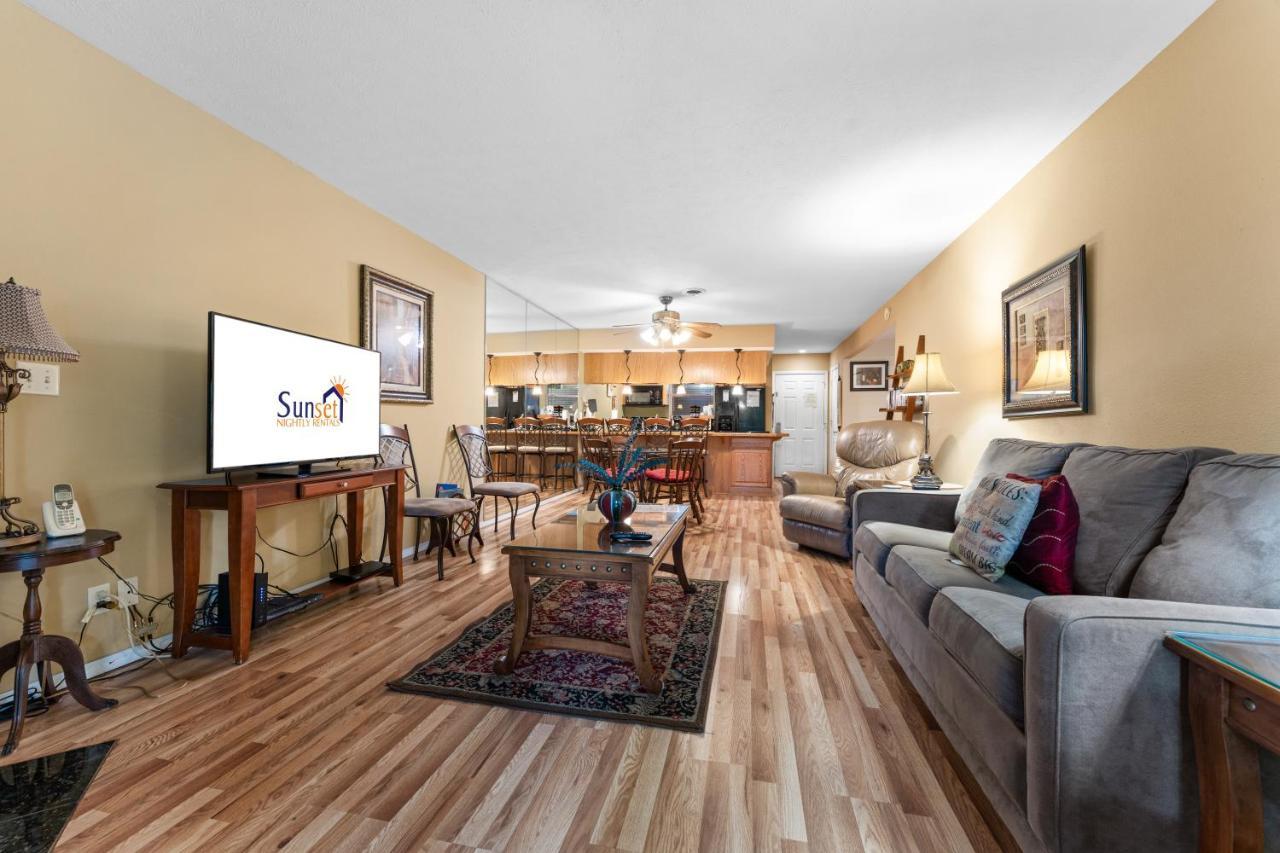 Bluffs Oasis Condo Μπράνσον Εξωτερικό φωτογραφία